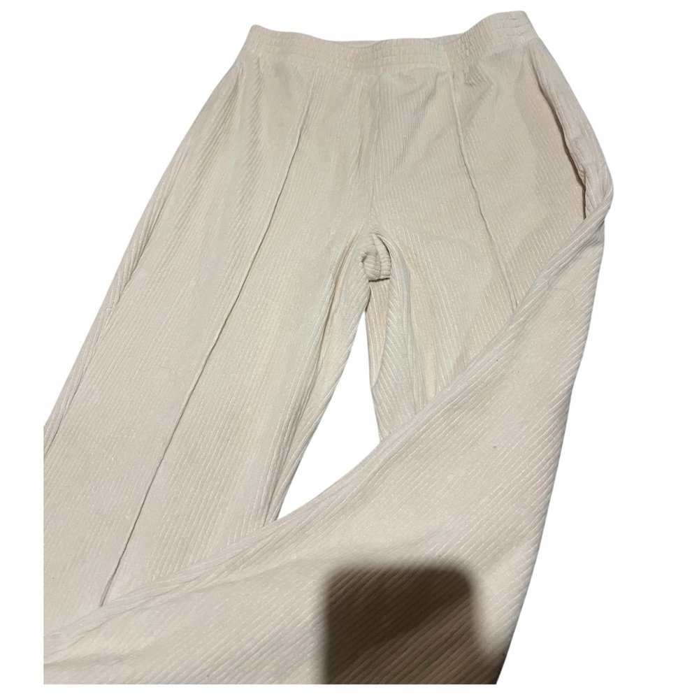 Aerie Groove-On Velour High Waisted Flare Pant - Picture 5 of 6